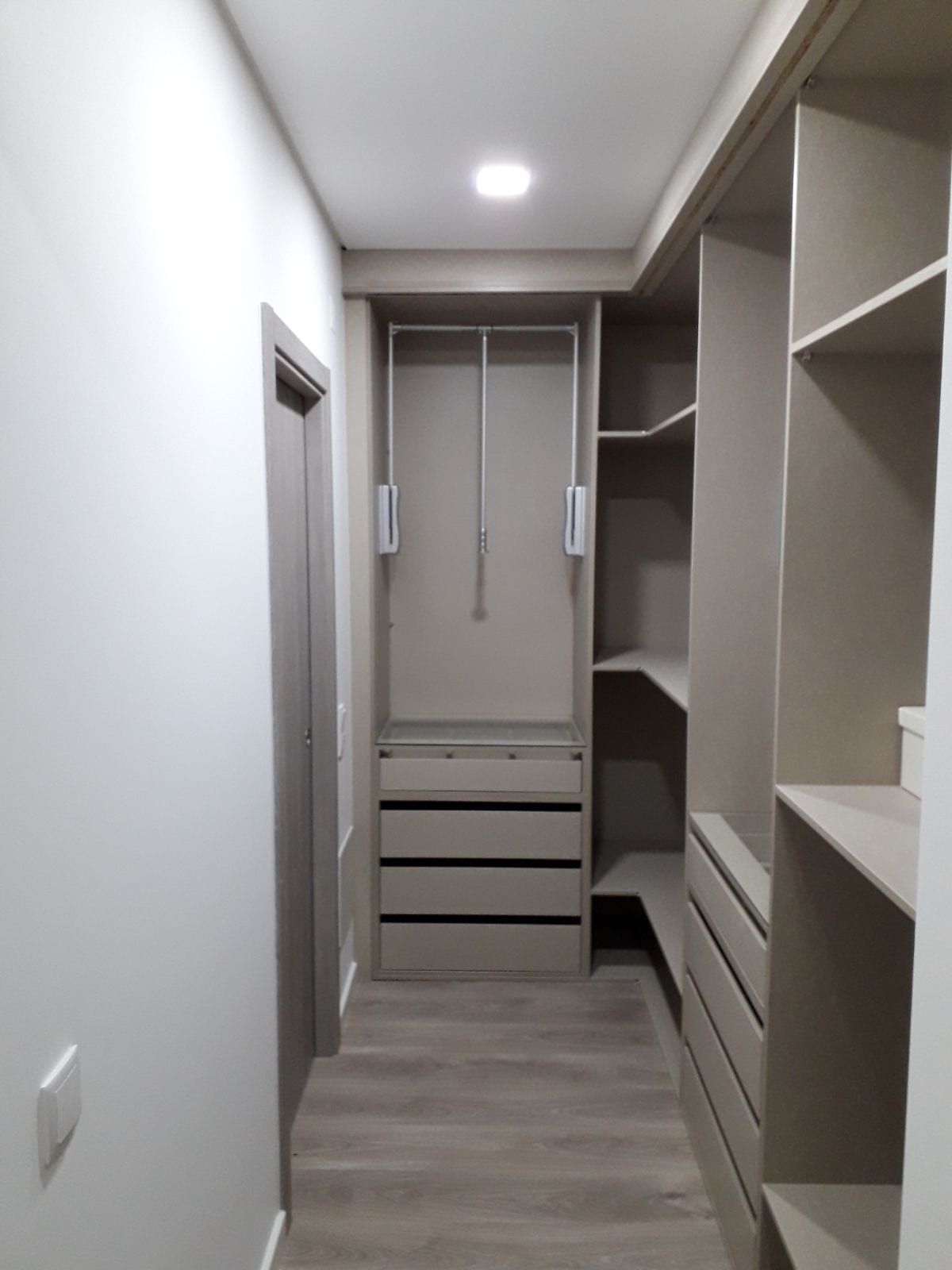 Closets — Branco e grafite, 4