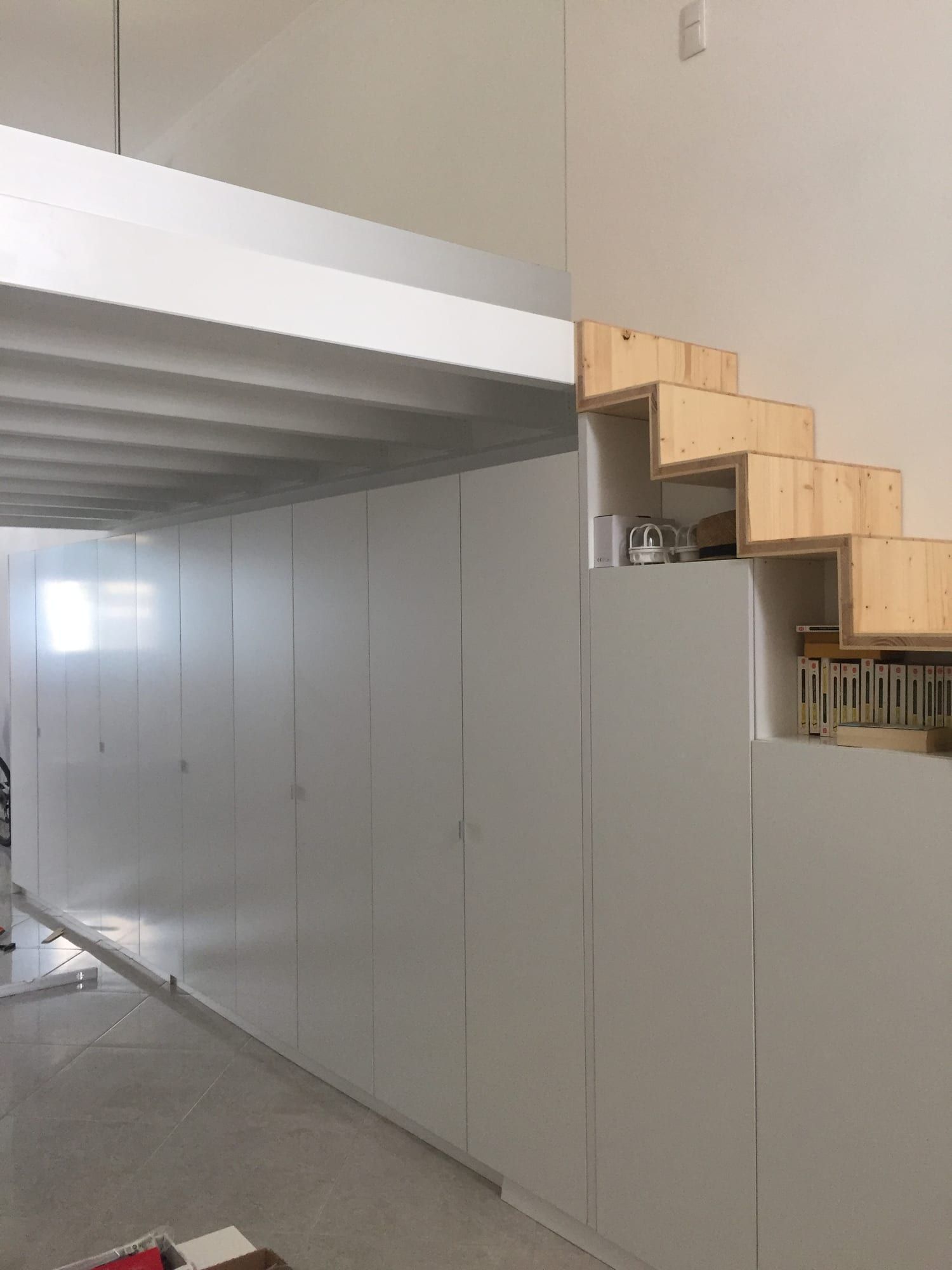 Portas convencionais — Casa com mezanino, 2