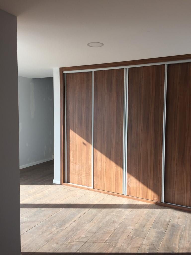 Portas deslizantes — Cor e continuidade, 2