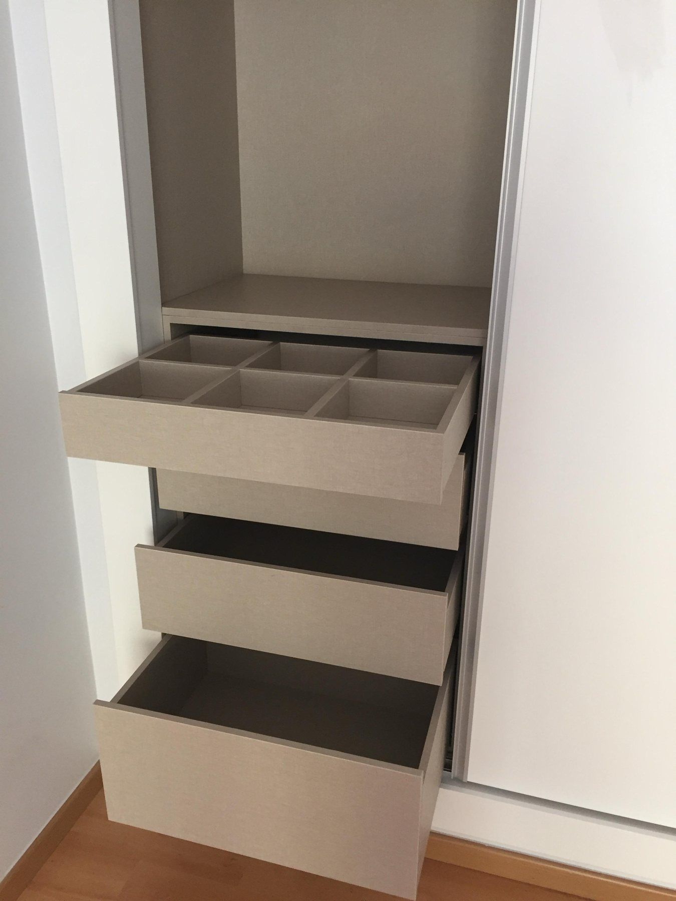 Portas deslizantes — Portas deslizantes, 2
